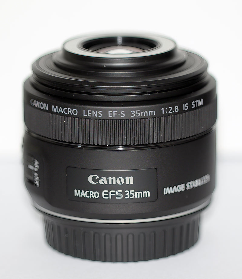 Canon EF-S 35mm f2.8 Macro IS STM Lens CB1062